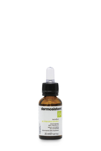 AC Intensive Solution - Siero sebo-riequilibrante è un Siero biofunzionale con AHA, Acido Jaluronico e estratto di Laminaria Saccarina e Enantia Chirontha.